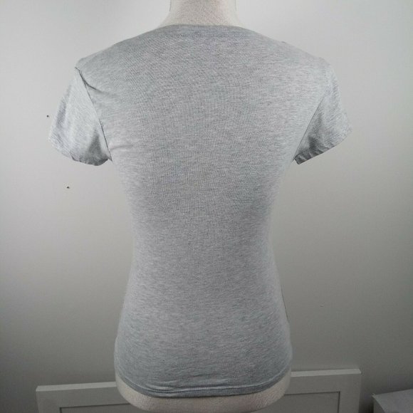 🔥4/$20 Love To Love Classic V-Neck Tee Medium - Picture 5 of 12